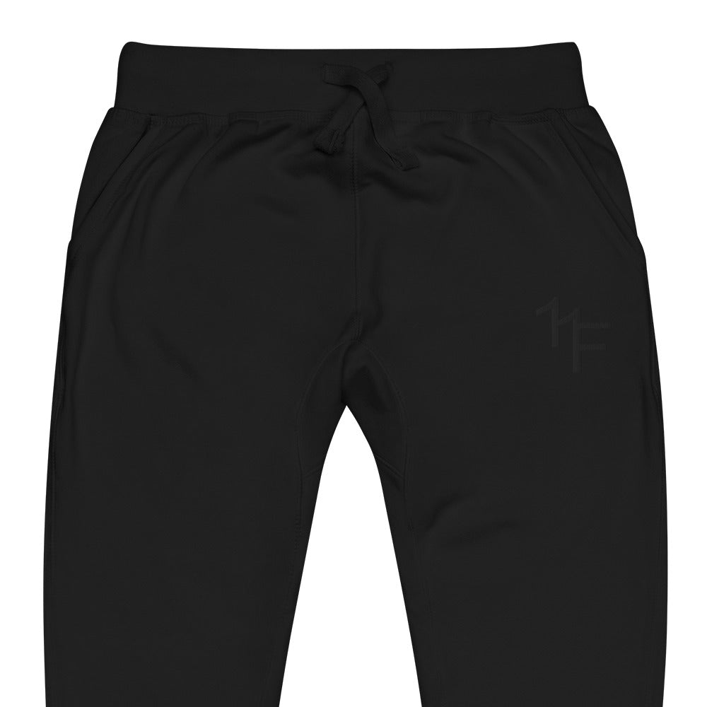 BLACK/BLACK - NF EMBROIDERED SWEATPANTS